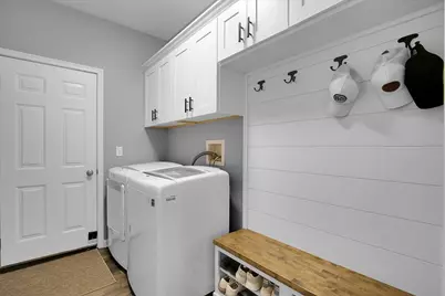 8307 Newbridge Court, Joliet, IL 60431 - Photo 15