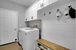 8307 Newbridge Ct, Joliet, IL 60431 - Photo 15