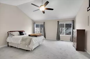 8307 Newbridge Ct, Joliet, IL 60431 - Photo 27