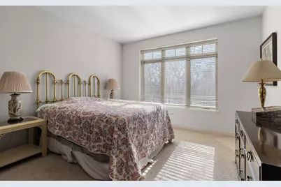 425 Benjamin Drive #403, Vernon Hills, IL 60061 - Photo 15