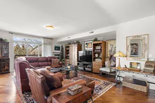 425 Benjamin Dr, Vernon Hills, IL 60061 - Photo 3