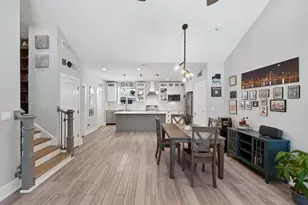 1444 Sycamore Ln, Northbrook, IL 60062 - Photo 5