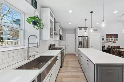 1444 Sycamore Lane, Northbrook, IL 60062 - Photo 3