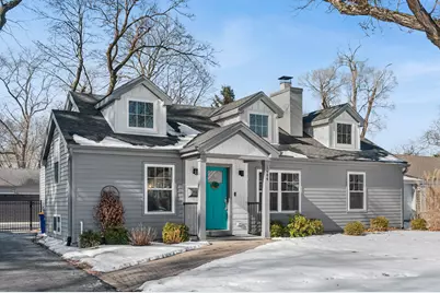 1444 Sycamore Lane, Northbrook, IL 60062 - Photo 1