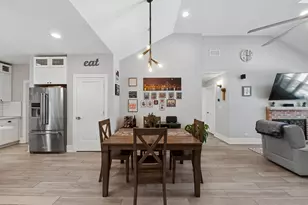 1444 Sycamore Ln, Northbrook, IL 60062 - Photo 11