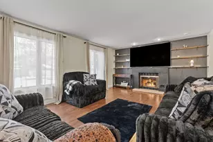 18118 Whitman Ln, Lansing, IL 60438 - Photo 9