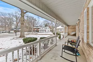 18118 Whitman Ln, Lansing, IL 60438 - Photo 3