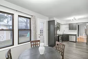 62 Washington Ave, Streamwood, IL 60107 - Photo 11