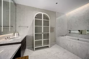 363 E Wacker Dr, Chicago, IL 60601 - Photo 35