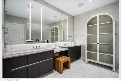 363 E Wacker Drive #3101, Chicago, IL 60601 - Photo 27