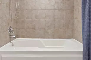 900 N Kingsbury St, Chicago, IL 60610 - Photo 19