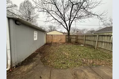 309 S May Street, Joliet, IL 60436 - Photo 15