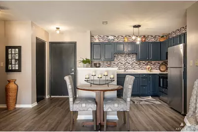 801 N McLean Boulevard #324, Elgin, IL 60123 - Photo 9