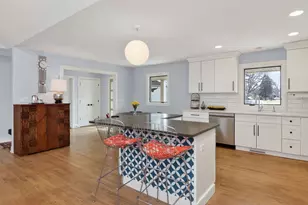 1002 Longmeadow Ln, Western Springs, IL 60558 - Photo 7