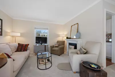 601 Ridge Road #202, Wilmette, IL 60091 - Photo 5