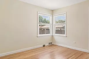 6334 N Kildare Ave, Chicago, IL 60646 - Photo 13