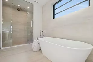 377 S Prairie Ave, Elmhurst, IL 60126 - Photo 39