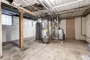 2122 N Stave Ave, Chicago, IL 60647 - Photo 17