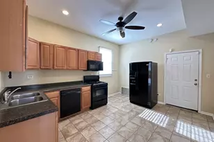 2028 N Hamlin Ave, Chicago, IL 60647 - Photo 5