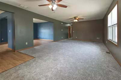 484 W 3rd Street, Braidwood, IL 60408 - Photo 5