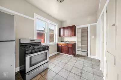 7751 S Saginaw Avenue #2, Chicago, IL 60649 - Photo 5