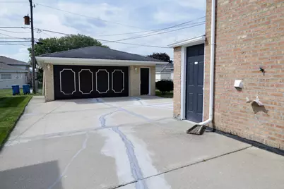 618 Marquette Avenue, Calumet City, IL 60409 - Photo 25