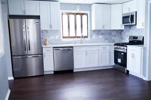 618 Marquette Ave, Calumet City, IL 60409 - Photo 3