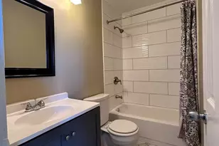 2152 Mallard Ln, Hanover Park, IL 60133 - Photo 15