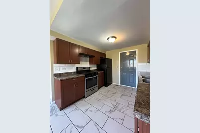 2152 Mallard Lane, Hanover Park, IL 60133 - Photo 9