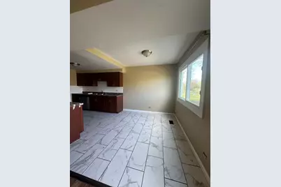 2152 Mallard Lane, Hanover Park, IL 60133 - Photo 7