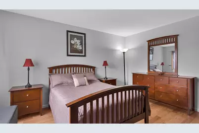 7224 W Wrightwood Avenue #206, Elmwood Park, IL 60707 - Photo 13