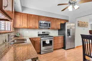 7224 W Wrightwood Ave, Elmwood Park, IL 60707 - Photo 11