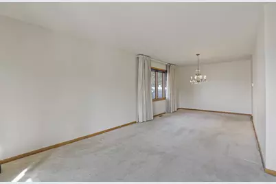 11405 Foxwoods Drive, Oak Lawn, IL 60453 - Photo 25