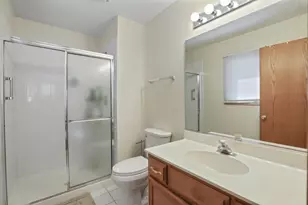11405 Foxwoods Dr, Oak Lawn, IL 60453 - Photo 29