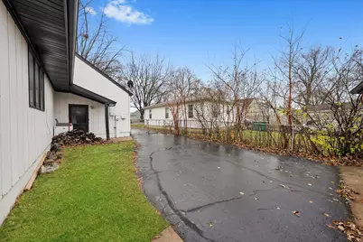 1317 Waverly Place, Joliet, IL 60435 - Photo 37