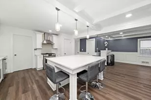 1317 Waverly Pl, Joliet, IL 60435 - Photo 11