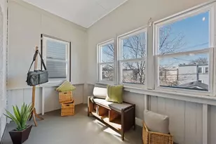 2434 N Avers Ave, Chicago, IL 60647 - Photo 9