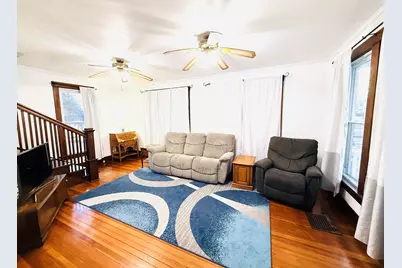 615 E Seminary Avenue, Hoopeston, IL 60942 - Photo 5