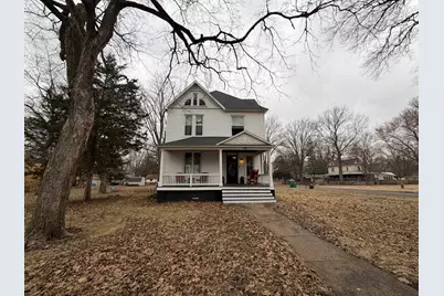 295 N Pritchett Street, Niantic, IL 62551 - Photo 1