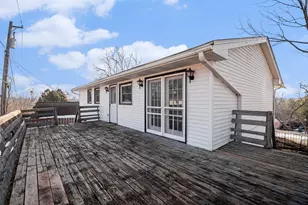 521 Pawnee Dr, Lake in the Hills, IL 60156 - Photo 27