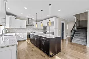 25 Clay Ct, Lake Bluff, IL 60044 - Photo 15