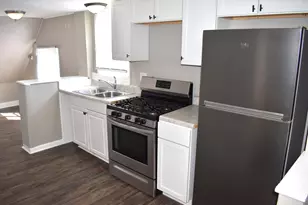 1006 N Hickory St, Joliet, IL 60435 - Photo 13