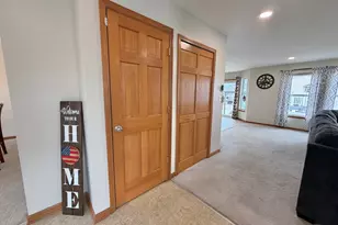 2653 Huntington Dr, Belvidere, IL 61008 - Photo 7