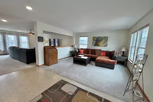 2653 Huntington Dr, Belvidere, IL 61008 - Photo 9