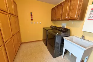 2653 Huntington Dr, Belvidere, IL 61008 - Photo 25