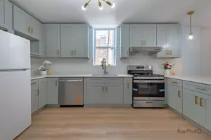 2821 S Emerald Ave, Chicago, IL 60616 - Photo 7