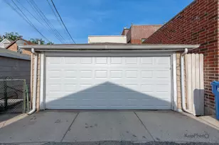 2821 S Emerald Ave, Chicago, IL 60616 - Photo 27