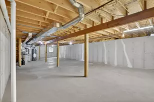 2018 Lafayette Dr, Belvidere, IL 61008 - Photo 29