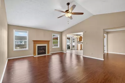 2018 Lafayette Drive, Belvidere, IL 61008 - Photo 3