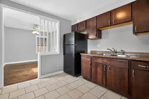 27 164th Pl, Calumet City, IL 60409 - Photo 9